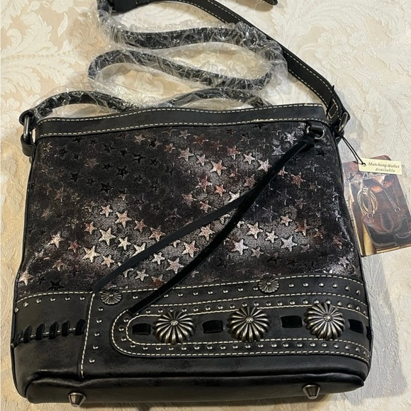 Montana West Star Stud Metallic Conceal Carry Shoulder Bag Satchel NEW! - Picture 1 of 11
